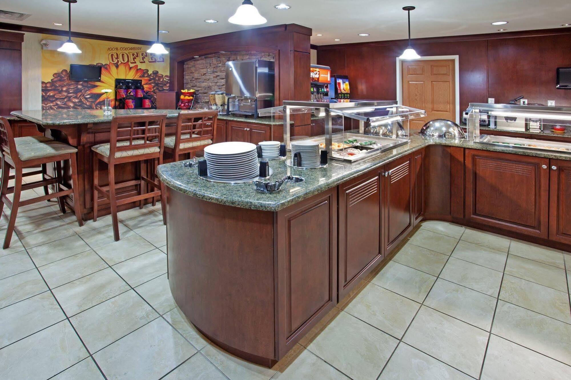 Staybridge Suites Elkhart North By Ihg Esterno foto
