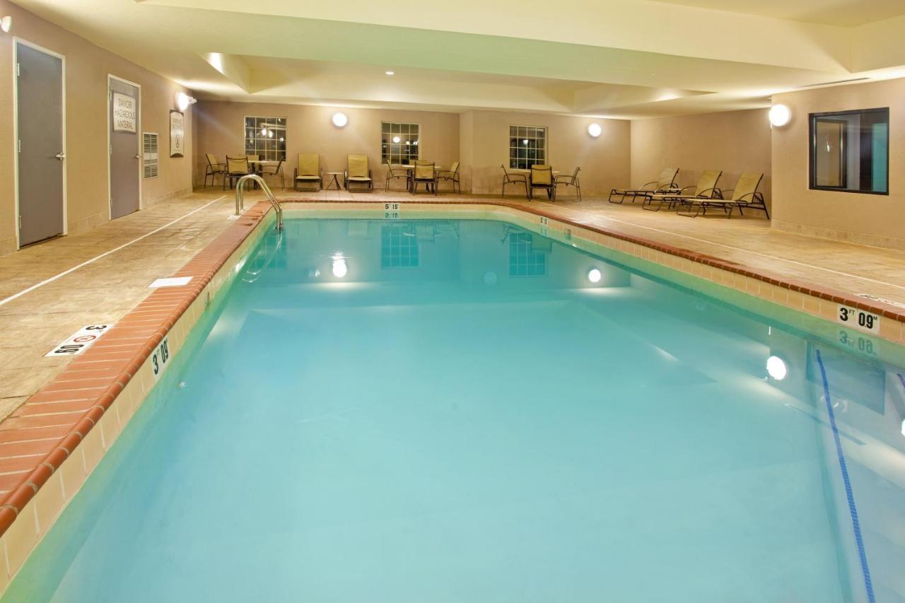 Staybridge Suites Elkhart North By Ihg Esterno foto